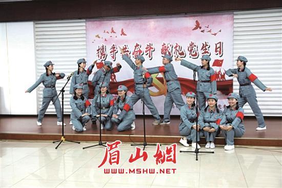 漂亮鹦鹉救援